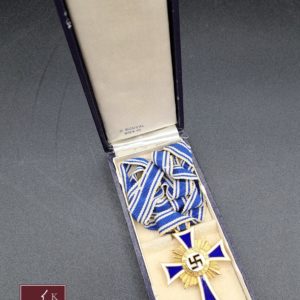 EHRENKREUZ DER DEUTSCHEN MUTTER GOLD (1385)