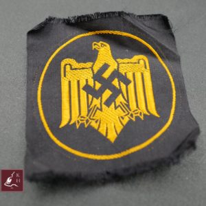 Nationalsozialistischer Reichsbund für Leibesübungen NSRL  - Mitgliedsabzeichen für den Sportanzug