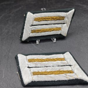 Wehrmacht Heer Paar Kragenspiegel für Offiziere der Nachrichten