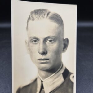 Postcard picture of a german soldier in ww2 - mit waffenrock
