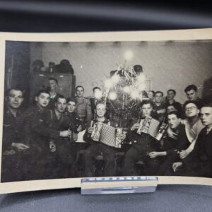 kaserne picture of german soldiers in Christmas time - Wehinacht