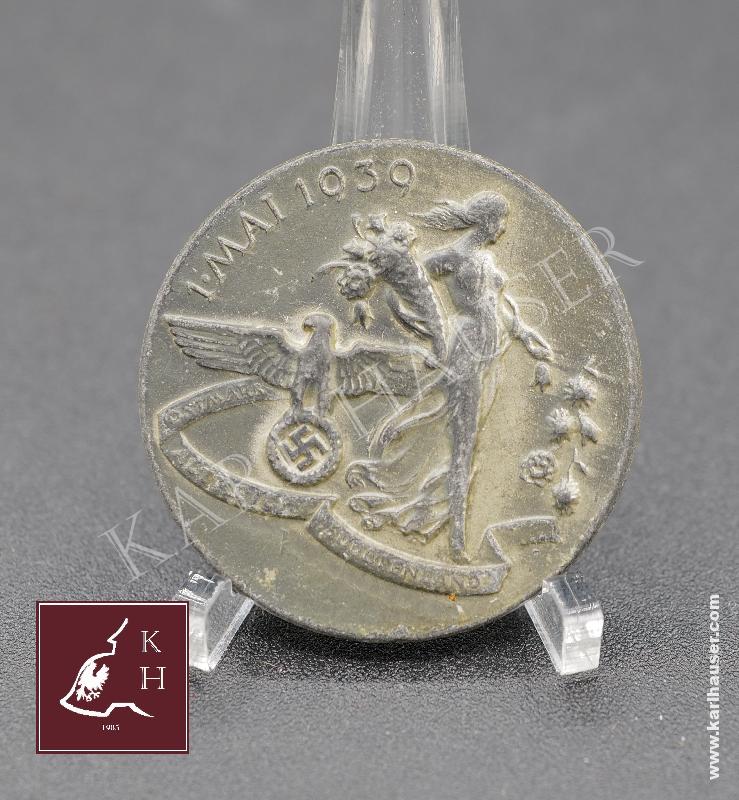 Art.  arbeitstag-abzeichen-1-mai-1939-third-reich