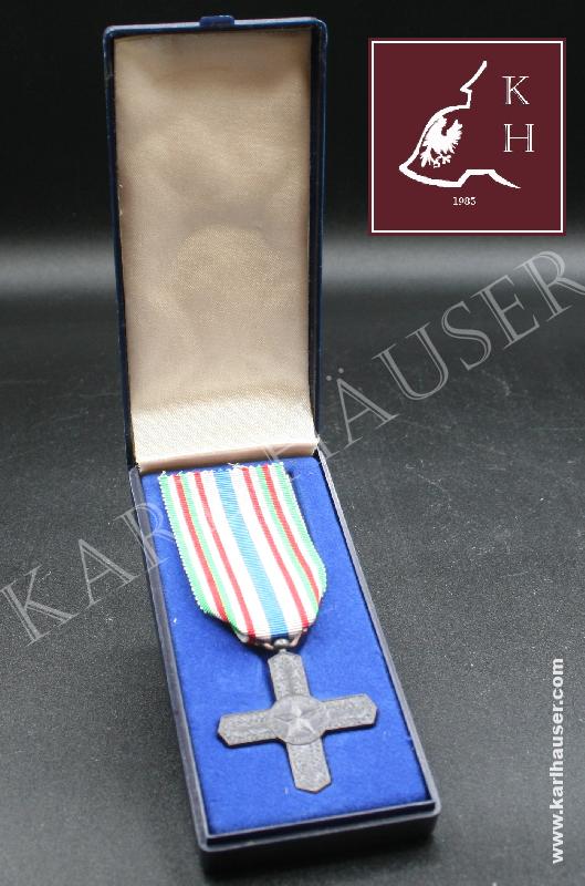 Art.  cavaliere-di-vittorio-veneto-cross-including-its-original-box