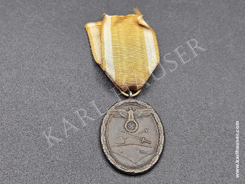 Art.  deutsches-schutzwall-ehrenzeichen