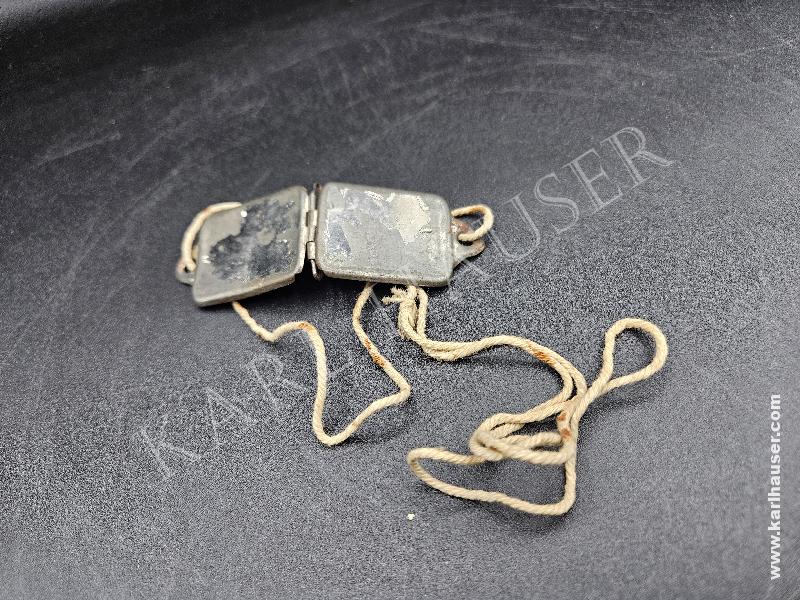 Art.  dog-tag-of-a-carabiniere-a-piedi-italian-royal-army