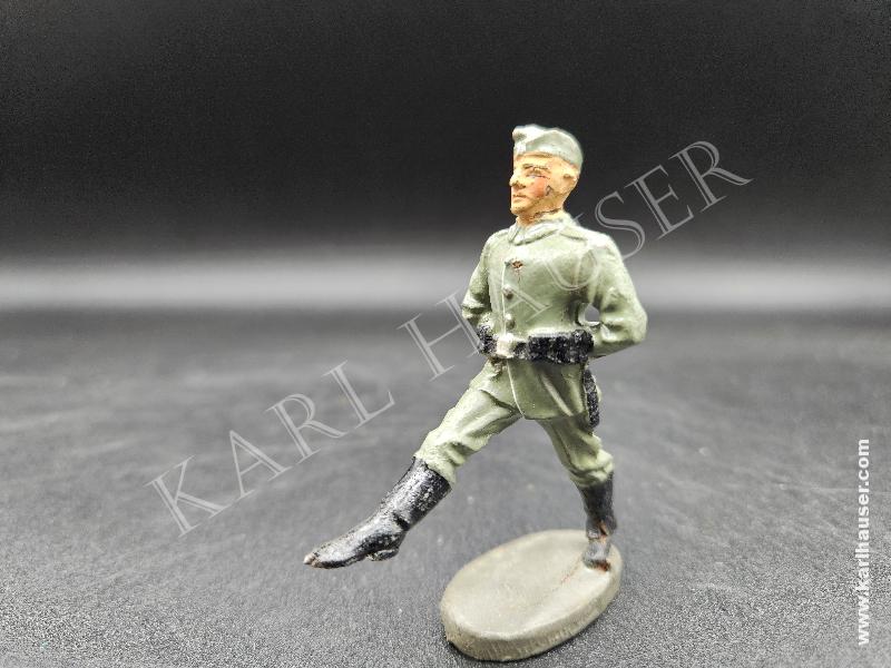 Art.  elastolin-german-toy-soldier-marching