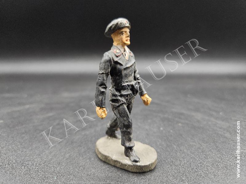 Art.  elastolin-heer-panzer-soldat-marschierend