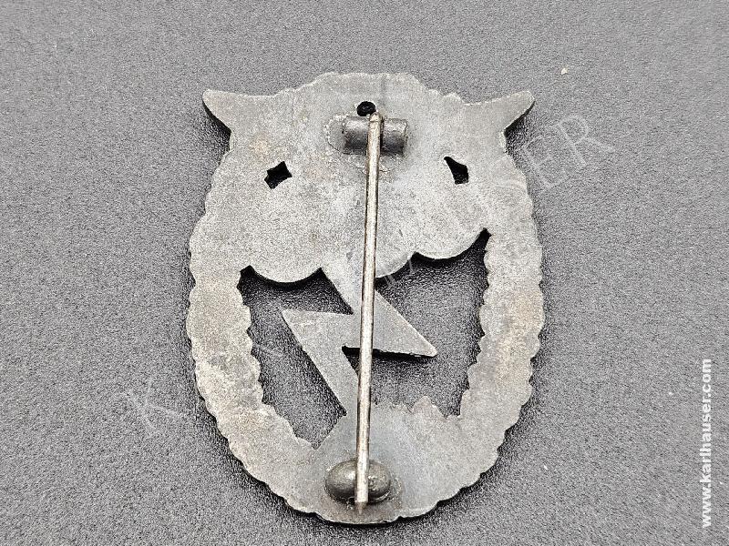 Art.  3