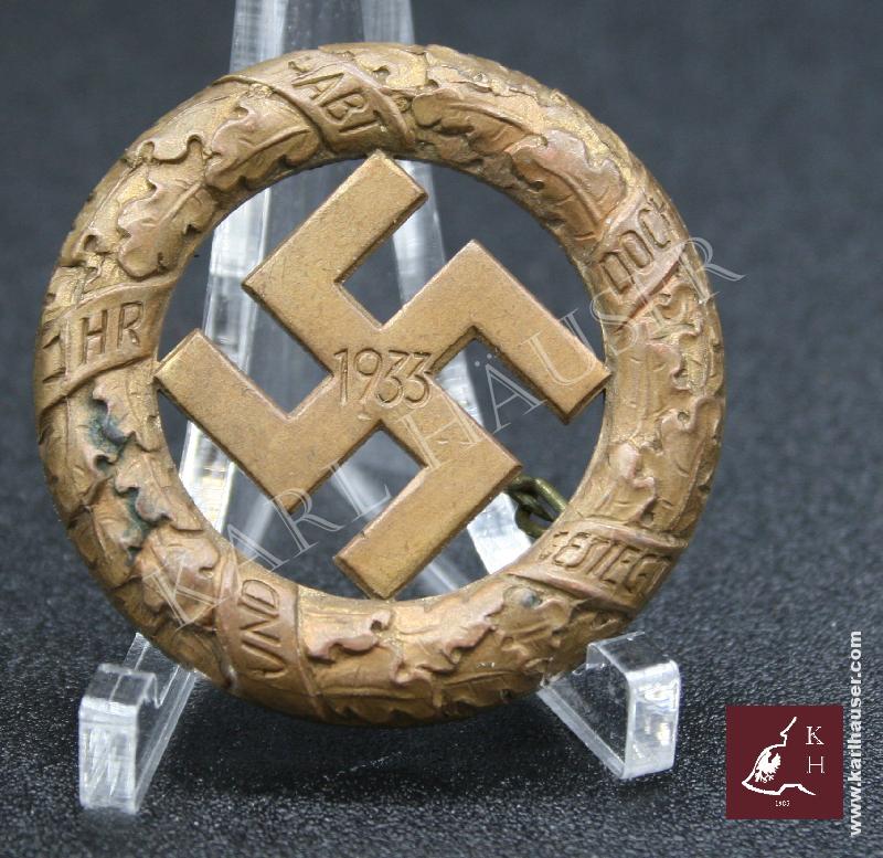Art.  festabzeichen-der-gedenkfeier-1933-zur-erinnerung-an-den-9-november-1923-munchen-maker-deschler