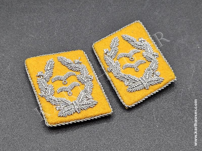 Art.  german-post-war-collar-tabs