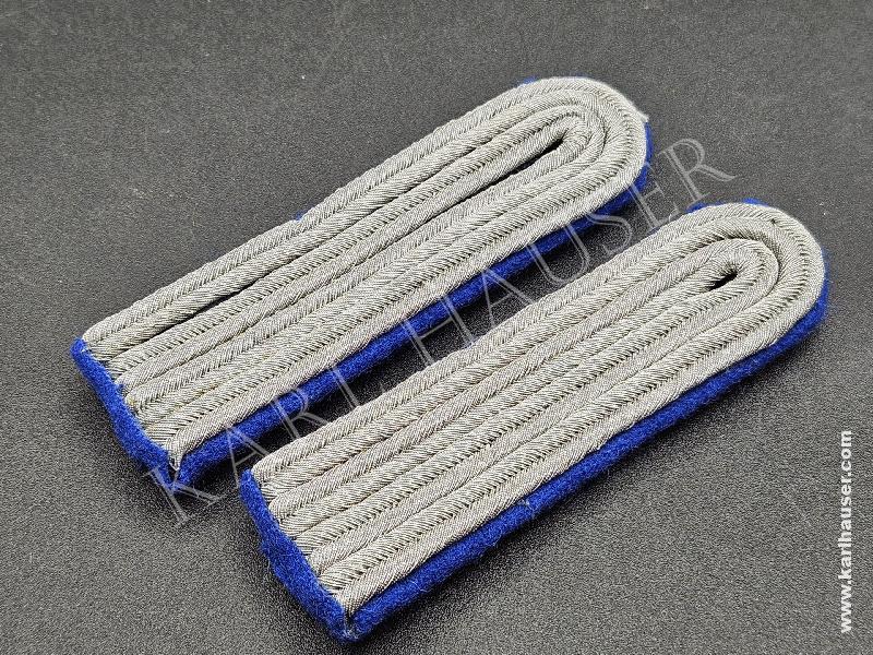 Art.  german-post-war-shoulder-boards