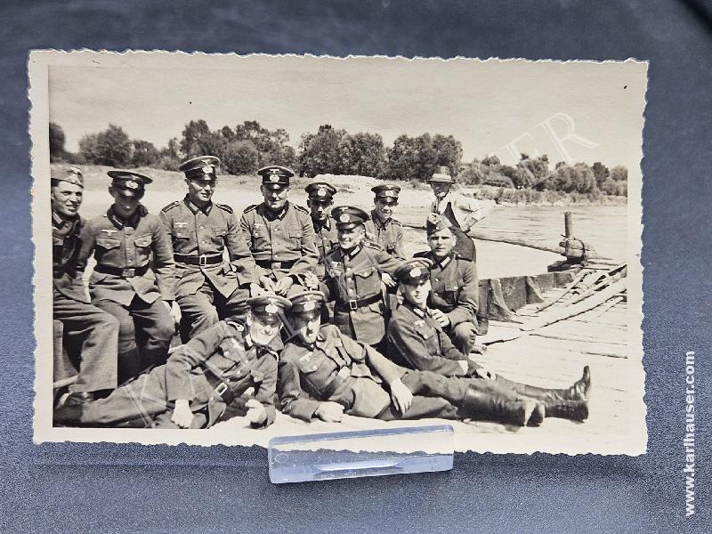 Art.  german-soldiers-group-foto