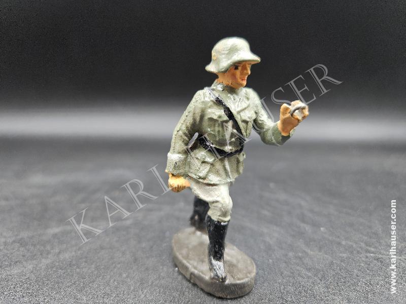 Art.  german-toy-soldier