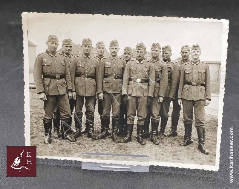 Art.  group-photo-of-german-soldiers-in-ww2