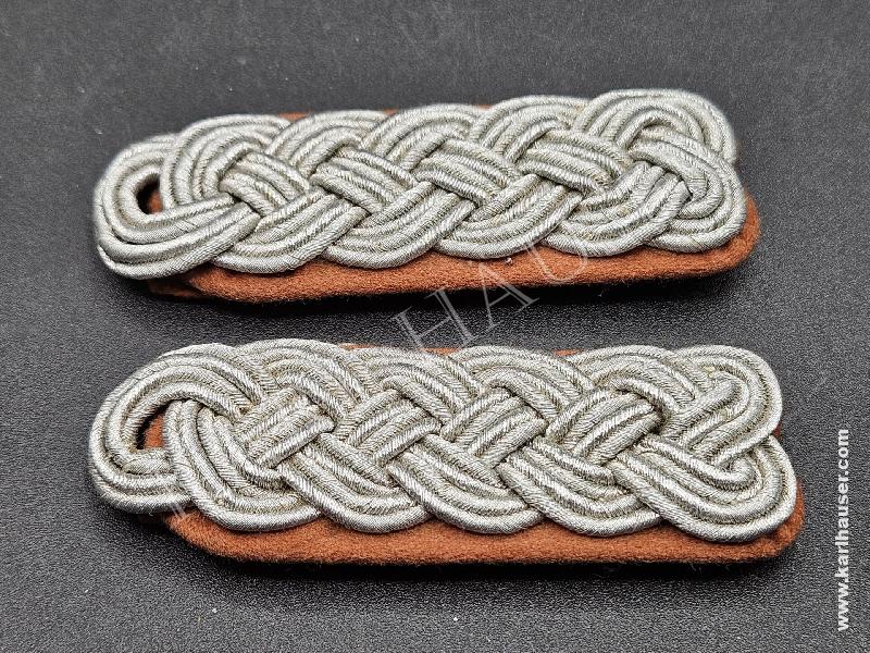 Art.  luftwaffe-paar-schulterstucke-fur-einen-major-der-luftnachrichten