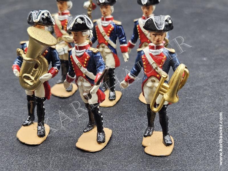 Art.  marching-band-tin-toy-soldiers-set-of-six-figures