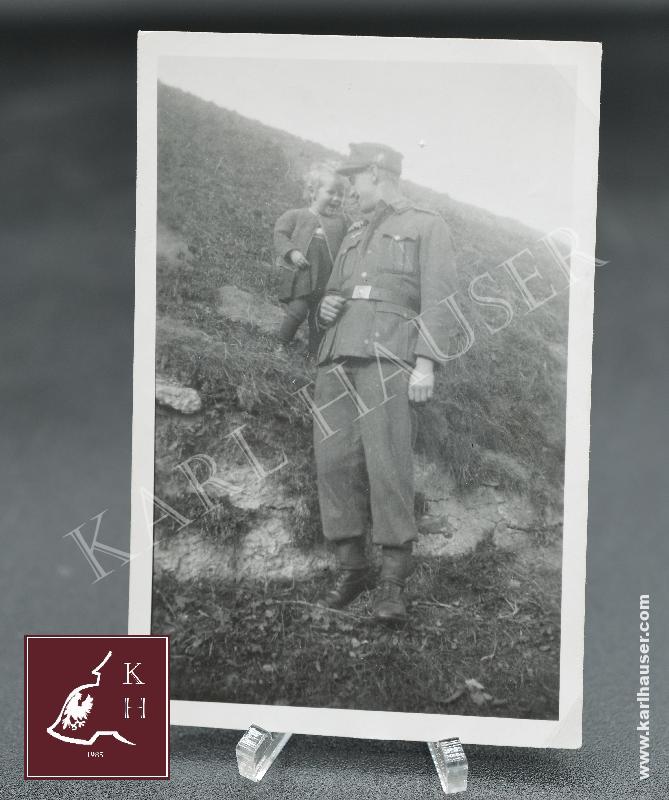 Art.  picture-of-a-german-mountain-troop-soldier-in-ww2