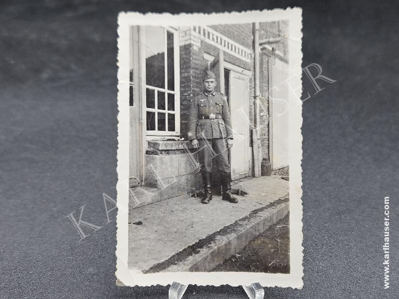 Art.  picture-of-a-german-soldier