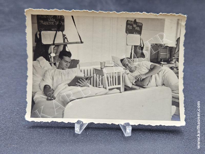 Art.  picture-of-a-military-hospital