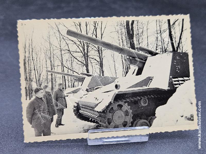Art.  picture-of-tanks