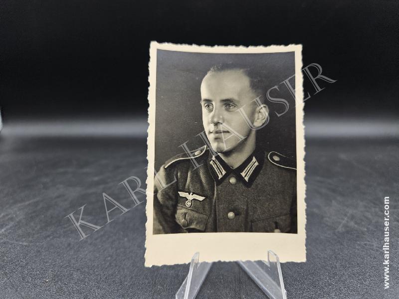 Art.  portait-of-a-german-soldier-with-1936-tunic