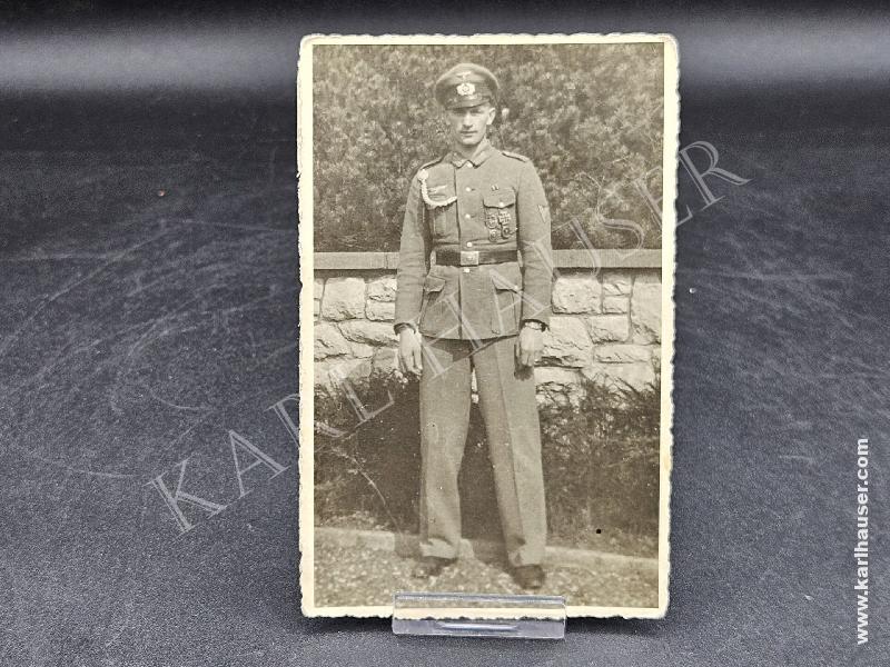 Art.  portrait-of-a-german-nco-with-lots-of-decoratins-ek1-pka