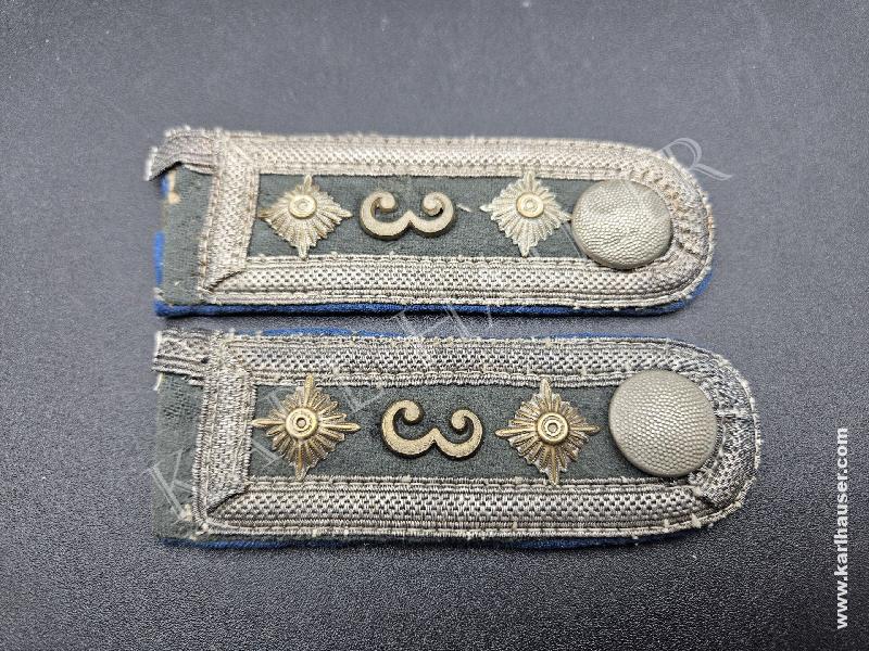 Art.  wehrmacht-heer-paar-schulterklappen-fur-einen-oberfeldwebel-sanitater