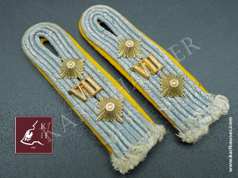Art.  wehrmacht-paar-schulterstucke-rittmeister-wehrkreis-vii