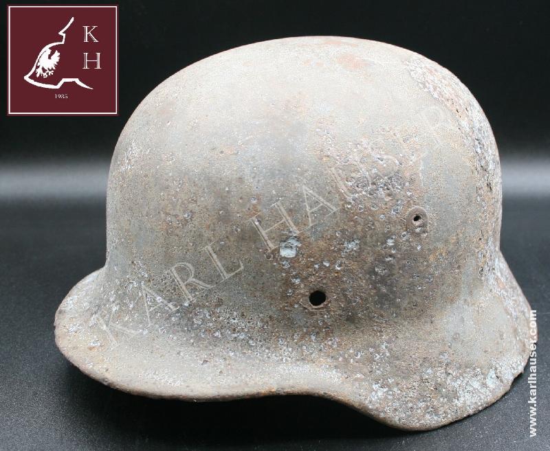 Art.  ww2-german-helmet-shell-with-traces-of-decals