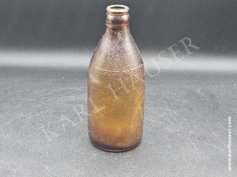 Art.  wwii-us-army-beer-bottle
